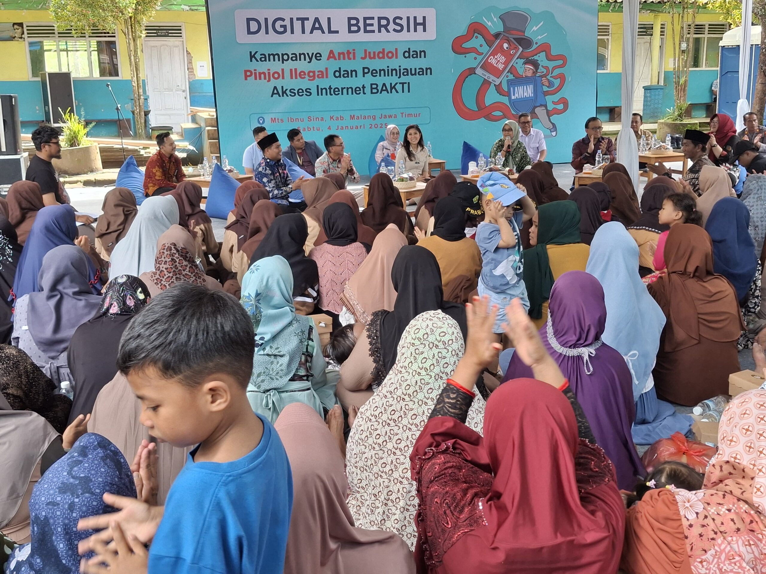 Berkunjung ke Malang, Menteri Komdigi Meutya Hafid Minta Peran Aktif Guru dan Orang Tua Antisipasi Judol