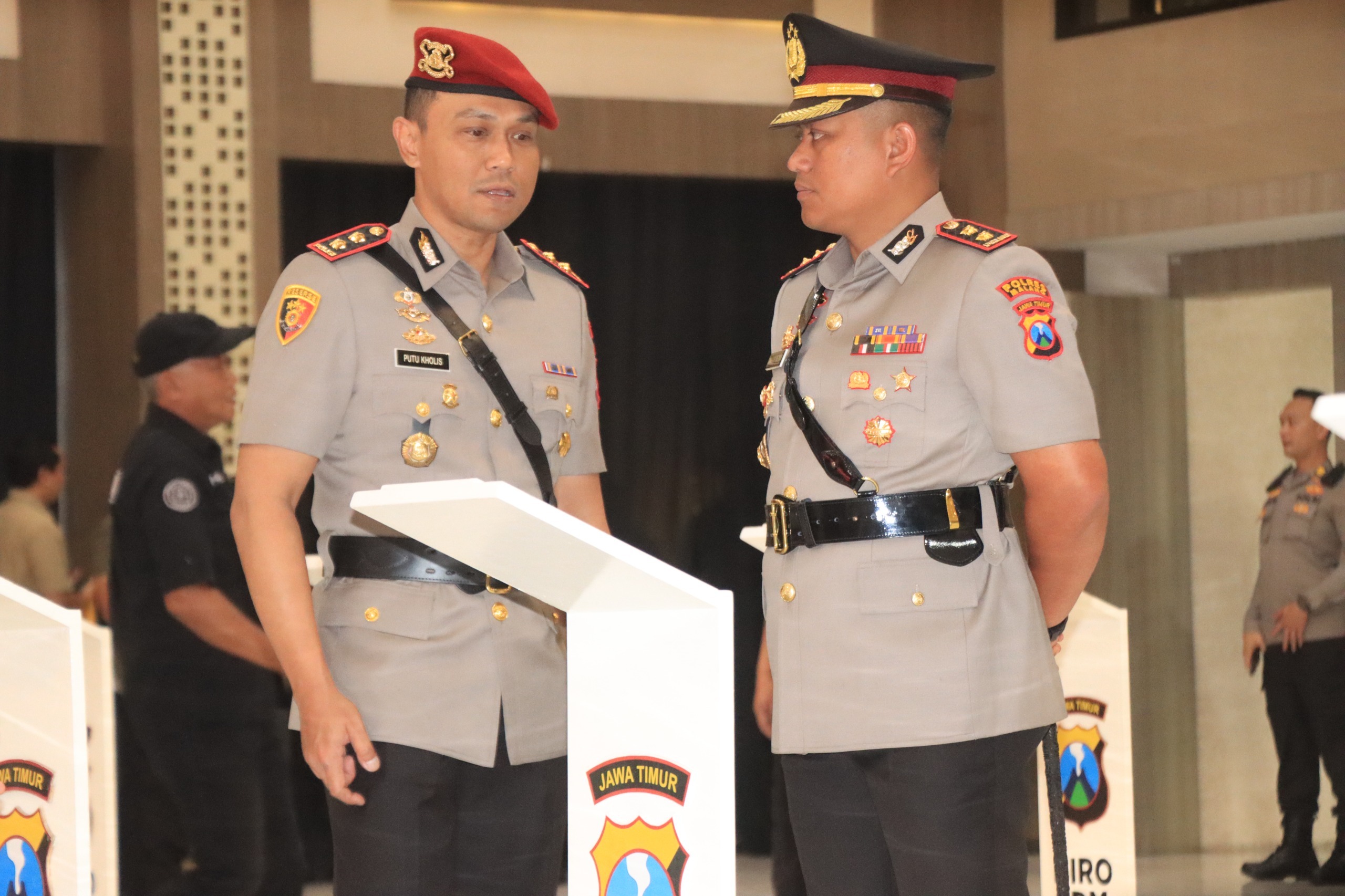 Kapolres Malang Resmi Berganti, AKBP Putu Kholis Aryana Siap Bertugas di Polda Metro Jaya