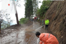 Jasa Travel Merugi Hingga 80 Persen Akibat Longsor Tutup Akses Gunung Bromo 1 Jasa Travel Merugi Hingga 80 Persen Akibat Longsor Tutup Akses Gunung Bromo