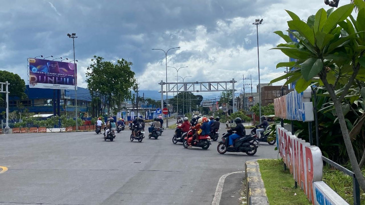 Belasan Ribu Kendaraan Masuk Kabupaten Malang pada H+2 Lebaran 2025