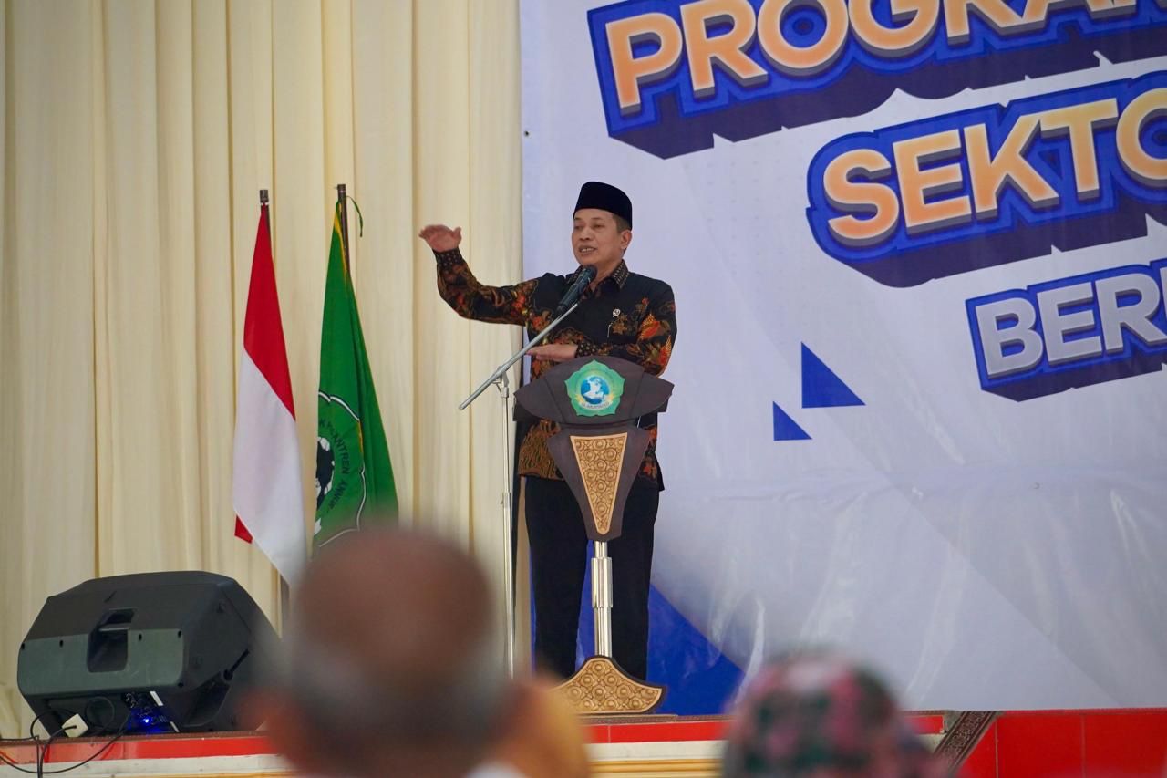 Kemenkop Sebut Koperasi Desa Merah Putih Dibuat untuk Selamatkan Rakyat dari Jeratan Pinjol dan Rentenir 8 IMG 20250426 WA0003