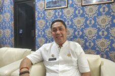 Kepala Disperindag Fuad Fauzi saat berada di gedung DPRD Kabupaten Malang, Selasa (3/6/2025). (Abdullah/tagarjati.id)