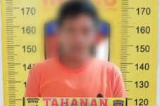 Pelaku VS, warga Desa Pakisjajar, Kecamatan Pakis setelah ditangkap Polisi (19/8/2025) (Istimewa)