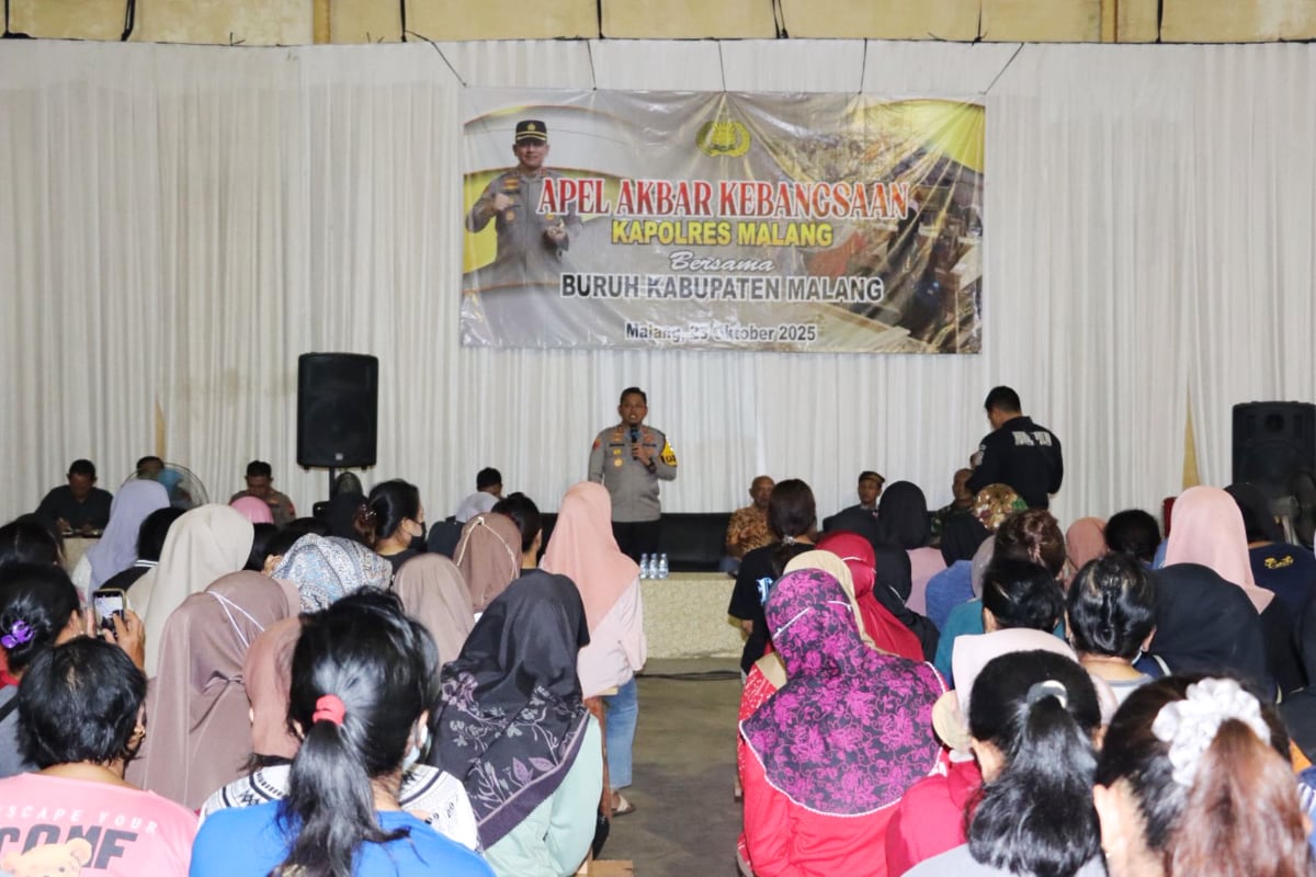 Polres Malang dan Buruh Gelar Apel Akbar Kebangsaan