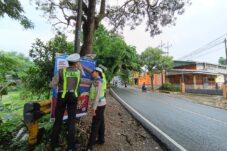 Operasi Zebra Semeru 2025, Satlantas Polres Malang Pasang Spanduk dan Baliho Keselamatan