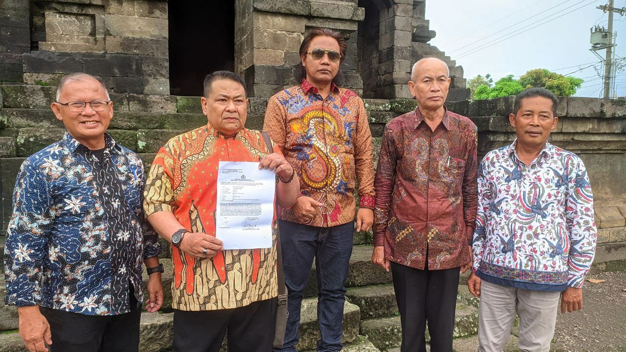 Ketua YPTT Laporkan Dugaan Pemalsuan Akta Yayasan Ke Polda Jatim