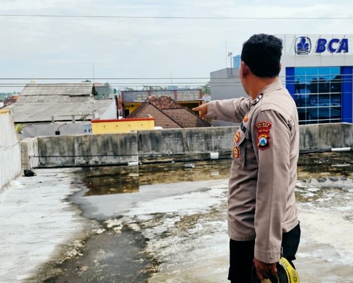Pekerja Tersengat Listrik, Polres Malang Selidiki Dugaan Kelalaian 10 Pekerja Tersengat Listrik, Polres Malang Selidiki Dugaan Kelalaian