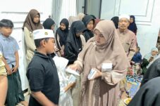 Peduli Sesama, Pengusaha Malang Santuni 450 Anak Yatim dan Janda di Turen 8 Peduli Sesama, Pengusaha Malang Santuni 450 Anak Yatim dan Janda di Turen