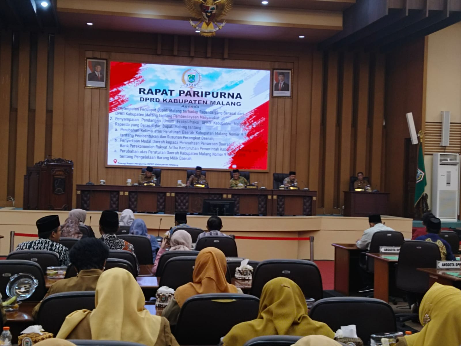 Enam Fraksi DPRD Kabupaten Malang Sampaikan Pandangan Umum Tiga Raperda