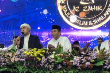 Ribuan Jamaah Ikuti Sholawat dan Pengajian di PG Kebon Agung 13 IMG 20260406 112051