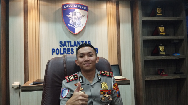 ETLE Handheld Diterapkan, Pelanggaran Lalu Lintas di Malang Turun Signifikan 7 ETLE Handheld Diterapkan, Pelanggaran Lalu Lintas di Malang Turun Signifikan