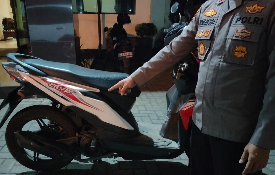 Curi Motor di Halaman Masjid, Satu Pelaku Diamankan Polisi 5 IMG 20260619 WA0025