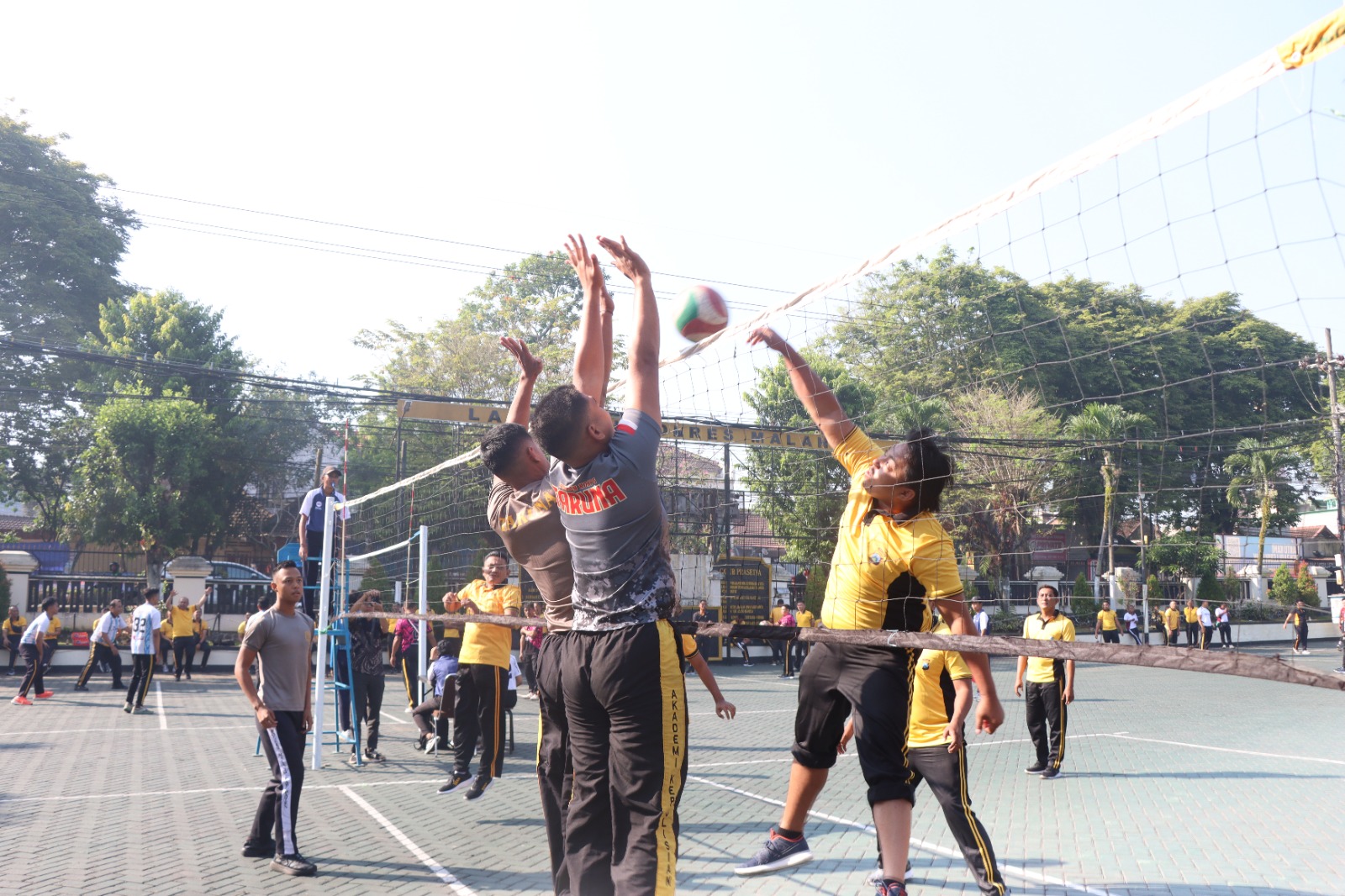 Delapan Tim Voli Bertarung di Kapolres Malang Cup, Semarakkan HUT Bhayangkara ke-80 7 IMG 20260619 WA0040